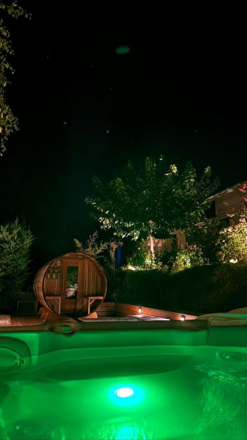 Gite De Charme 5 Etoiles Pour Couple Avec Sauna Et Jacuzzi Exterieurs Privatifs Погр Экстерьер фото